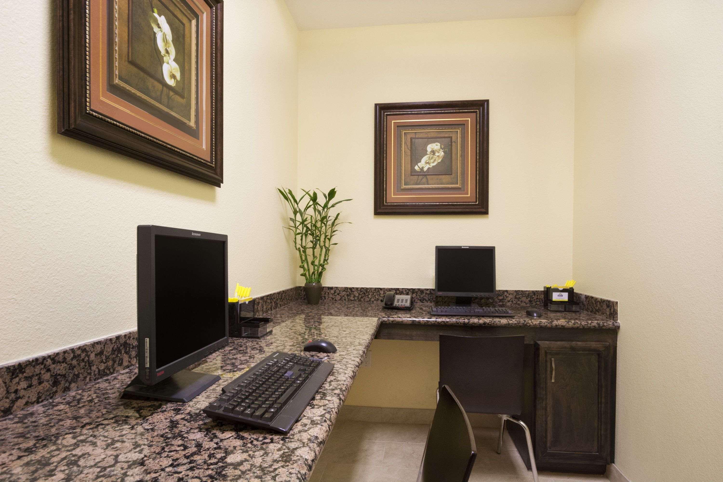 Days Inn & Suites By Wyndham Galveston West/Seawall Εξωτερικό φωτογραφία